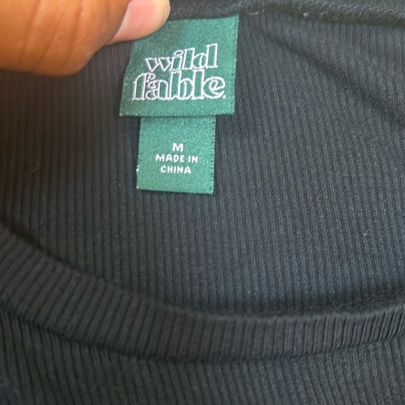 Wild Fable long sleeve - Picture 2 of 3